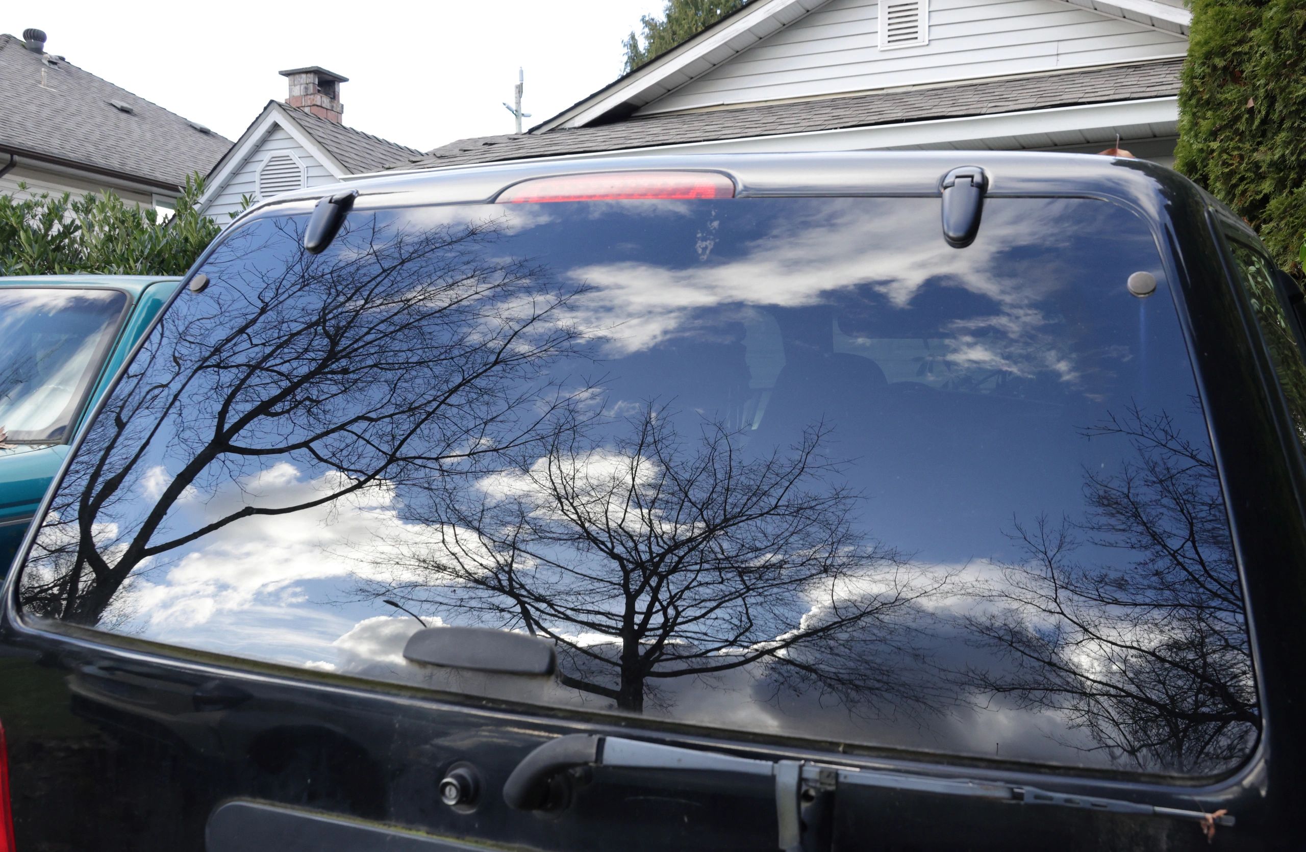 Clean vehicle surface with crisp reflections after detailing
